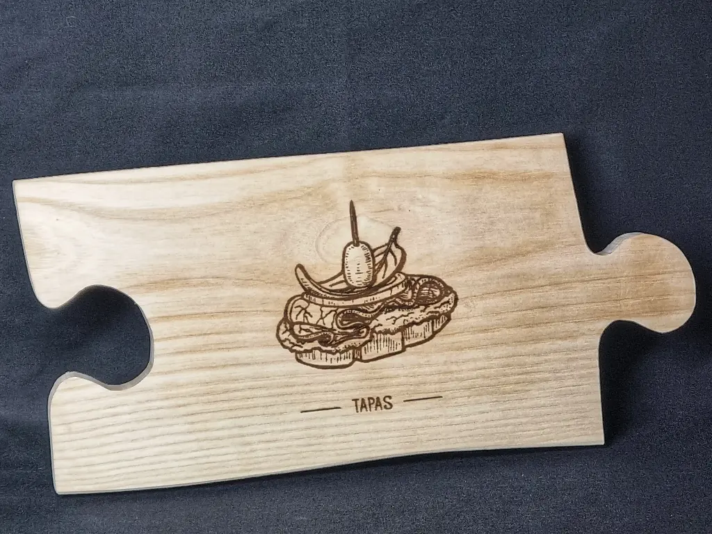 planche à découper puzzle (Tapas #1)