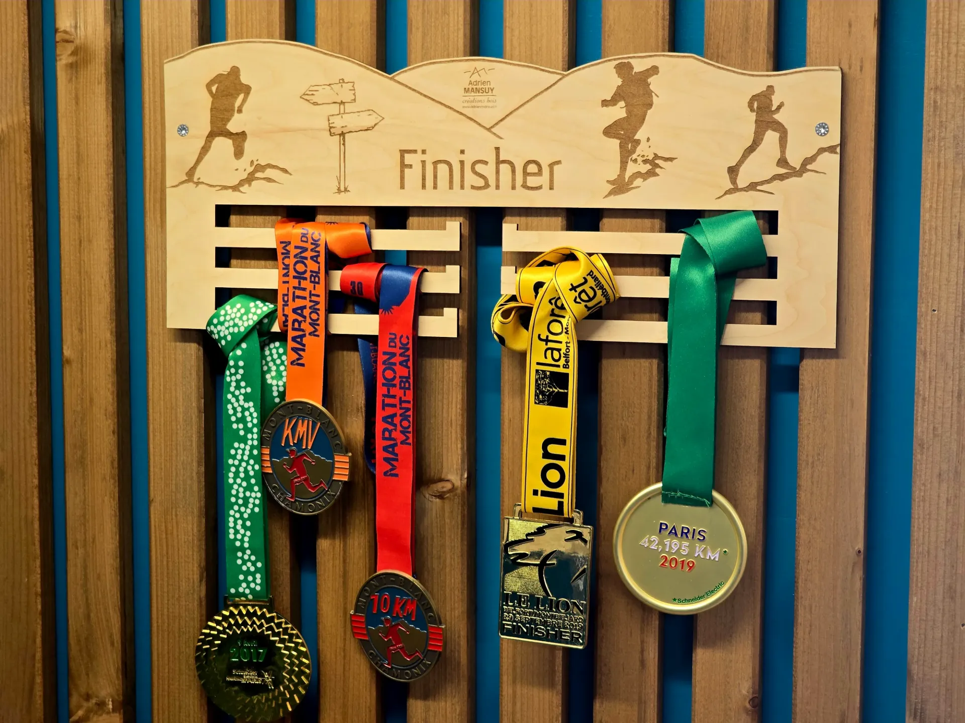 Support à médailles en bois | AM Créations Bois (Trail, oui)