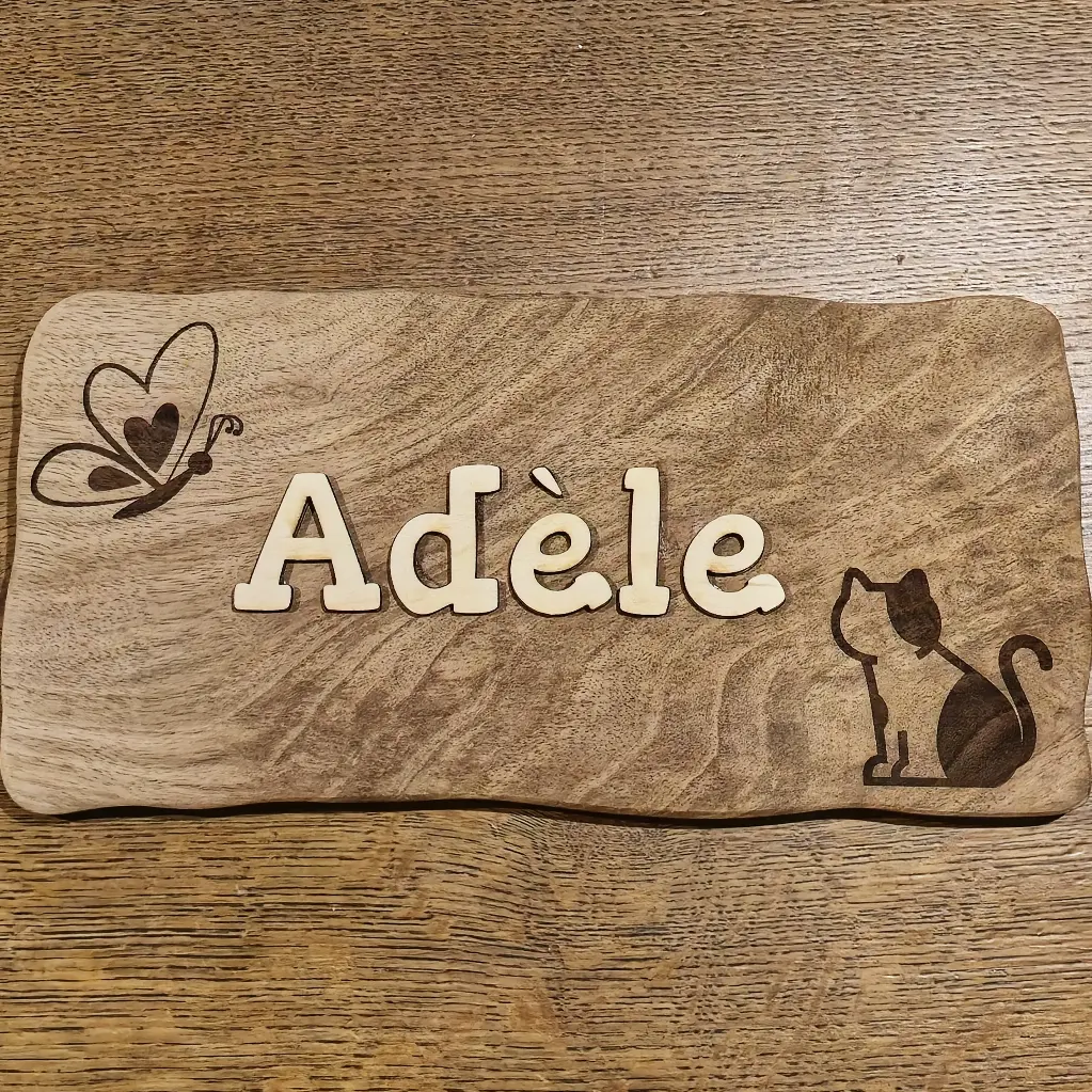 Plaques de porte prénom  (Noyer)