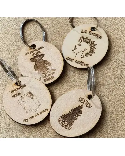 Porte-clés en bois | Burnet et Brimbelle
